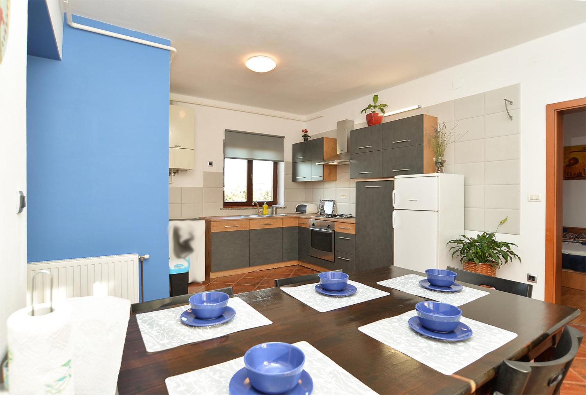 Apartment Puzar 295 Stinjan Bagian luar foto