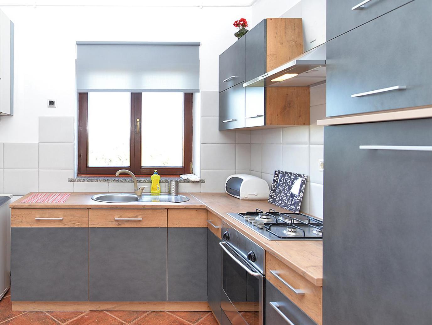 Apartment Puzar 295 Stinjan Bagian luar foto